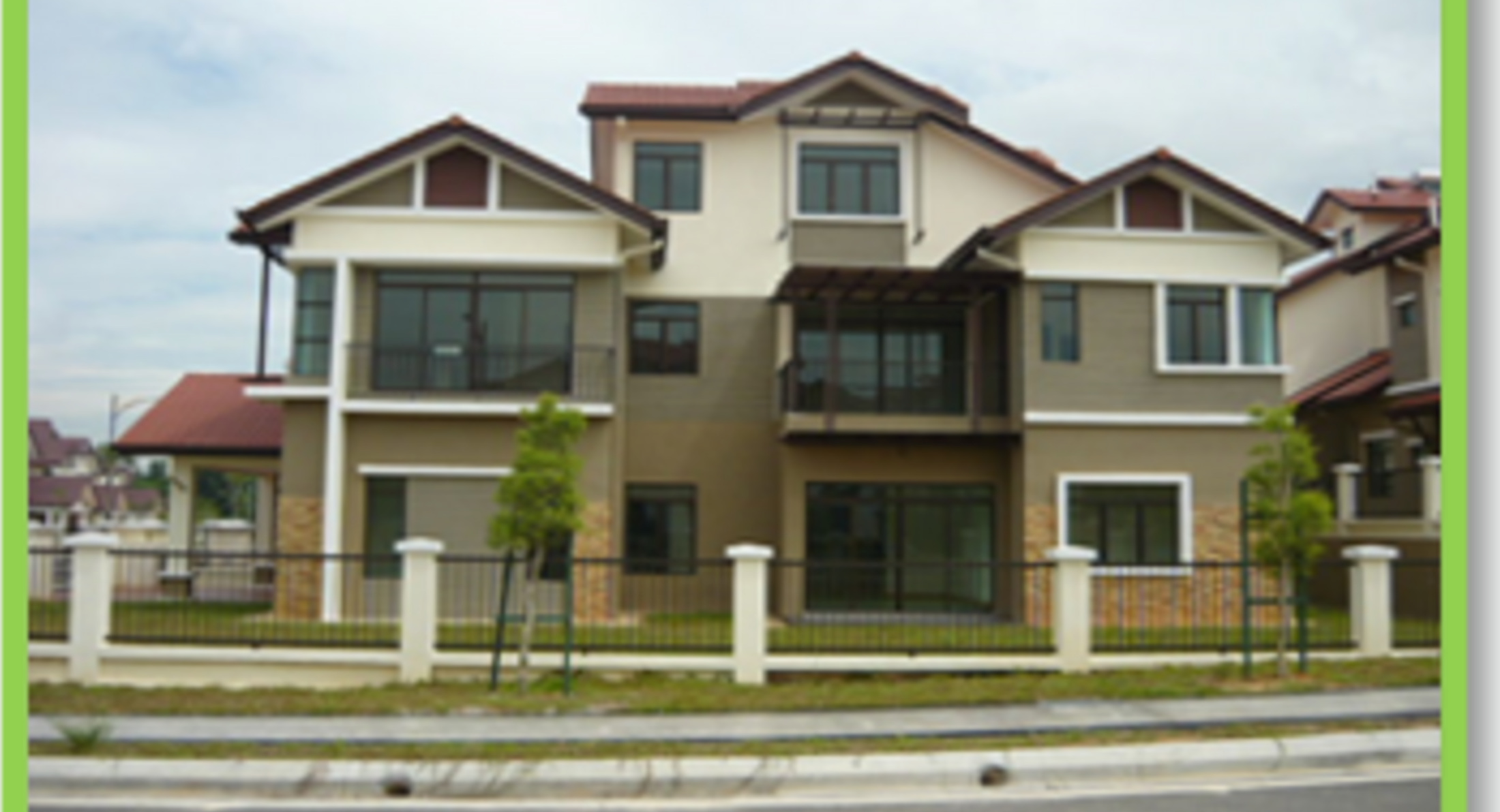 Semi-detached houses at Puncak Bangi Phase 1B
